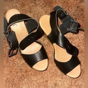 Coconut by Matisse Wedges